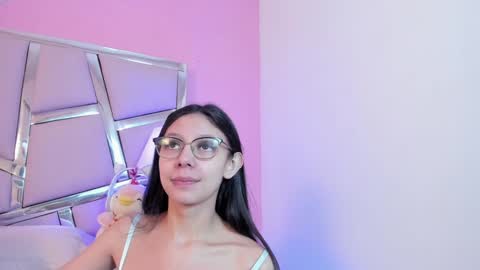 Bonnie  online show from December 23, 1:24 pm