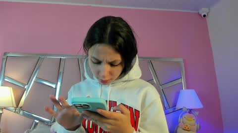 Bonnie  online show from January 6, 12:24 pm