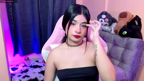 Snapshot of bonnietaylor1 chatting on May 16, 4:20 am Karen online show from May 16, 4:20 am