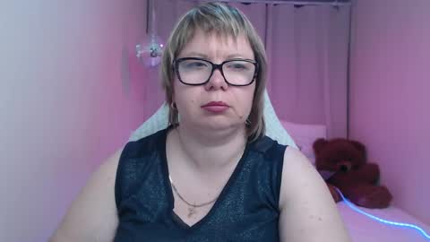 Snapshot of bonnnyboobsy chatting on May 19, 6:58 pm bonnnyboobsy online show from May 19, 6:58 pm