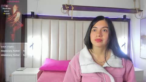 bonny_bonss online show from October 12, 11:20 am