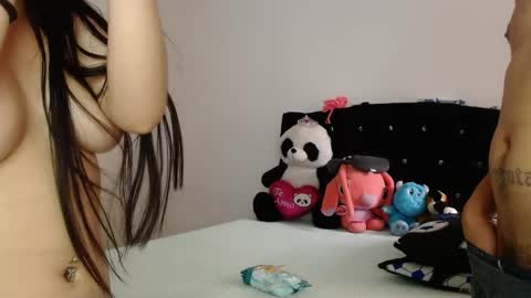 bonny_bonss online show from May 16, 9:35 pm