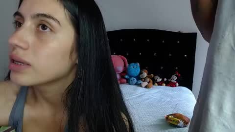 bonny_bonss online show from May 26, 9:44 pm
