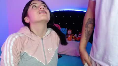 bonny_bonss online show from June 26, 11:20 pm