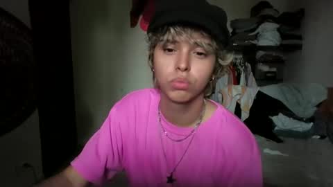 bonny_cum online show from February 2, 8:18 pm