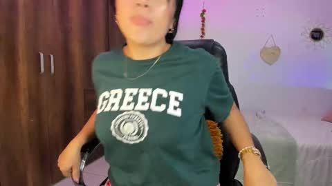 sofia  online show from January 19, 1:53 am