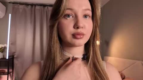 Eva online show from February 1, 5:33 pm