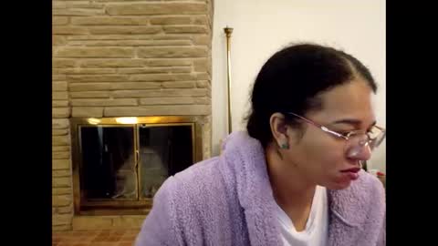 Queen Bon Vivantt online show from November 11, 2:17 pm