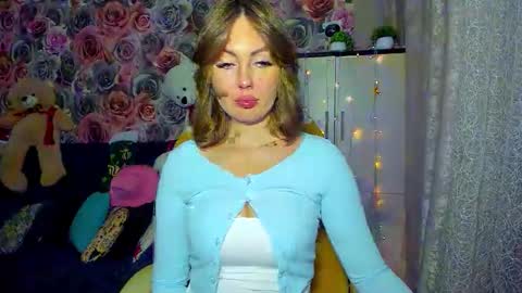 Mira online show from December 28, 7:11 pm