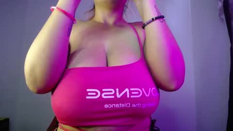 KIM     online show from October 8, 7:11 pm