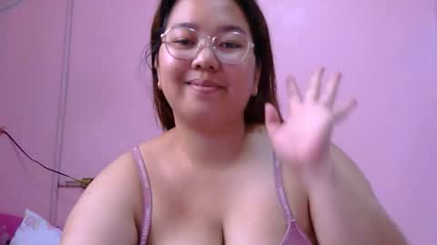 MommyMarie-Singlemom of 2. online show from May 5, 2:52 am
