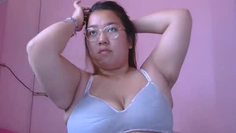 MommyMarie-Singlemom of 2. online show from May 24, 3:22 am