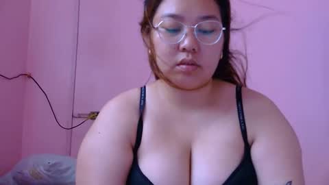 MommyMarie-Singlemom of 2. online show from May 29, 3:15 am