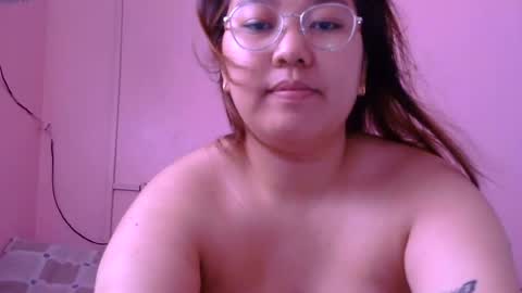 MommyMarie-Singlemom of 2. online show from June 22, 1:07 am