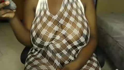 Snapshot of booby_candy chatting on January 7, 8:45 am booby_candy online show from January 7, 8:45 am