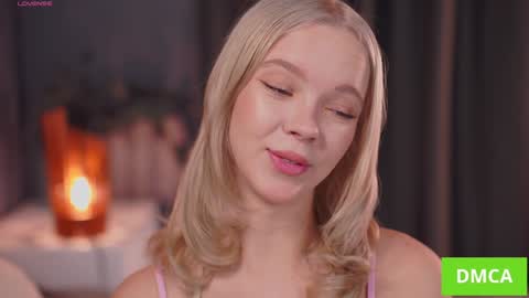 Snapshot of boobybliss chatting on October 9, 8:23 am Alina online show from October 9, 8:23 am