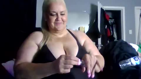Ashlie Haines online show from June 10, 6:56 am