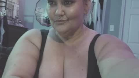 Ashlie Haines online show from August 6, 9:00 am