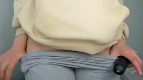 Snapshot of boonie_girl chatting on June 24, 9:25 pm Booniee online show from June 24, 9:25 pm