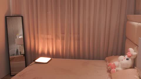 Snapshot of boootyfrytti chatting on September 16, 8:10 pm boootyfrytti online show from September 16, 8:10 pm