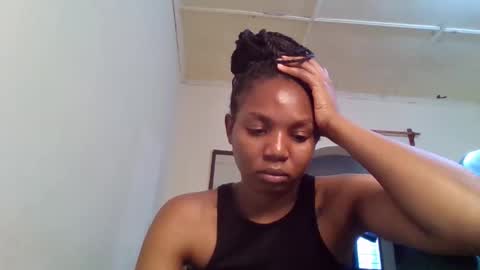 Snapshot of bootie_caramel chatting on September 29, 9:14 am bootie_caramel online show from September 29, 9:14 am