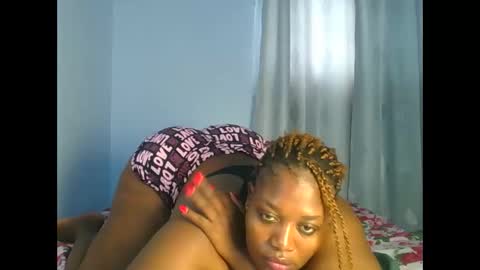 sandrah online show from October 15, 6:02 am