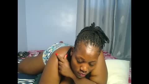 sandrah online show from November 10, 8:35 am