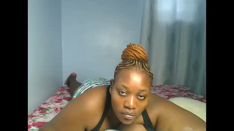 sandrah online show from December 17, 5:24 am