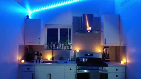 bootybros online show from March 24, 6:40 am