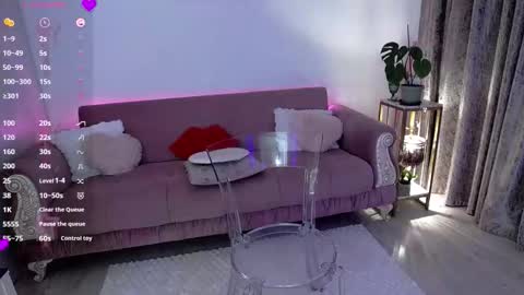 bootyliciousbunny online show from October 15, 2:44 am