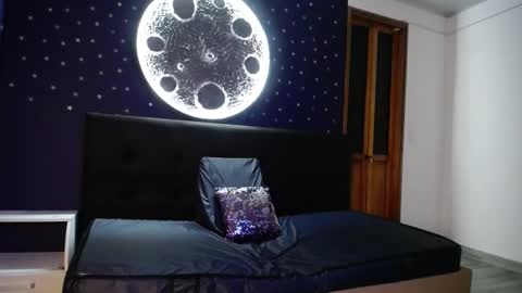 Snapshot of borbuja1 chatting on October 15, 5:18 am borbuja online show from October 15, 5:18 am