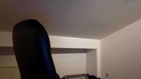 hugo online show from July 24, 6:39 pm