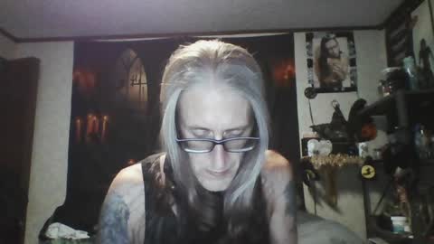 Snapshot of borisprice chatting on July 5, 2:40 am Boris Price online show from July 5, 2:40 am