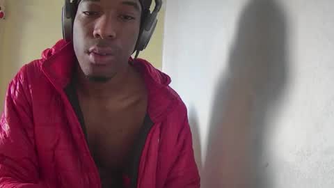 Snapshot of boss_playa98 chatting on April 27, 2:26 pm boss_playa98 online show from April 27, 2:26 pm