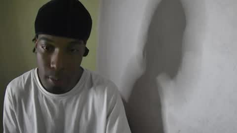 Snapshot of boss_playa98 chatting on May 8, 3:34 am boss_playa98 online show from May 8, 3:34 am