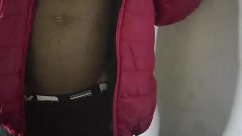 Snapshot of boss_playa98 chatting on May 14, 3:13 am boss_playa98 online show from May 14, 3:13 am
