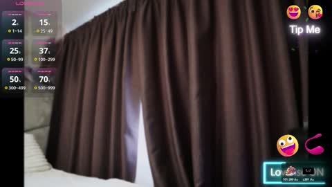 BriannaXmoon online show from January 19, 9:13 am