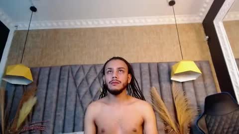 Snapshot of bossdominator1 chatting on September 28, 3:01 am Boss online show from September 28, 3:01 am