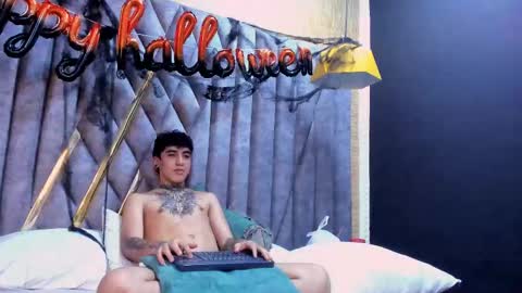 Snapshot of bossdominator1 chatting on October 30, 6:30 pm Boss online show from October 30, 6:30 pm