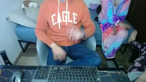 bossking019 online show from February 15, 1:49 pm