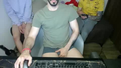 bossking019 online show from March 2, 3:13 am