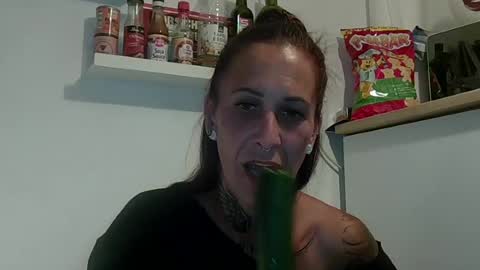 Bosslady99 online show from July 21, 8:00 pm