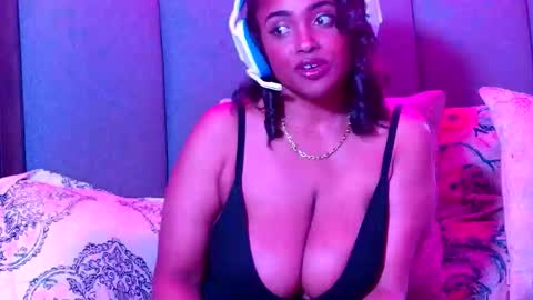 BossyBella online show from February 16, 6:48 pm