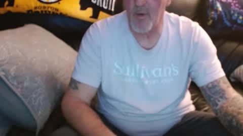 Snapshot of bostonguy1969 chatting on February 18, 4:30 am bostonguy1969 online show from February 18, 4:30 am