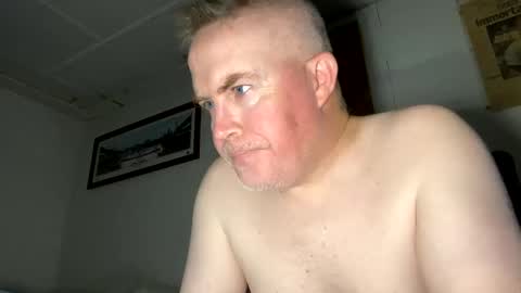 Snapshot of bostonirish45 chatting on November 23, 7:24 pm bostonirish45 online show from November 23, 7:24 pm