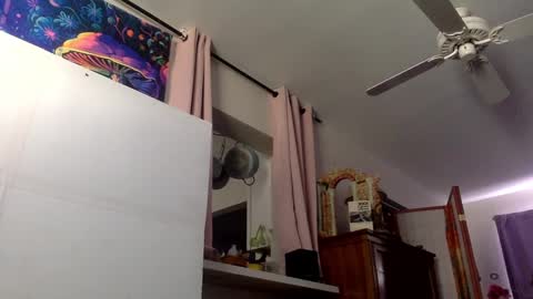 Snapshot of bottomboo7 chatting on January 4, 3:39 pm Bottomboo7 online show from January 4, 3:39 pm