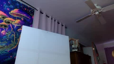 Snapshot of bottomboo7 chatting on January 5, 12:53 pm Bottomboo7 online show from January 5, 12:53 pm