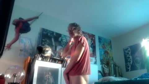 Snapshot of bottomboo7 chatting on October 18, 12:06 pm Bottomboo7 online show from October 18, 12:06 pm