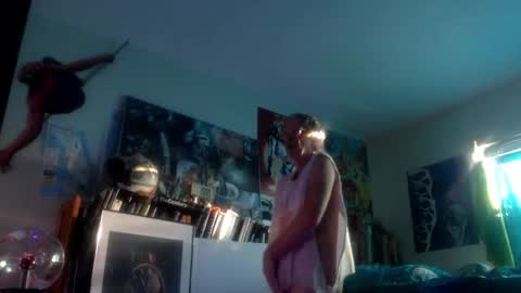 Snapshot of bottomboo7 chatting on October 19, 12:06 pm Bottomboo7 online show from October 19, 12:06 pm