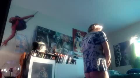 Snapshot of bottomboo7 chatting on October 23, 12:04 pm Bottomboo7 online show from October 23, 12:04 pm